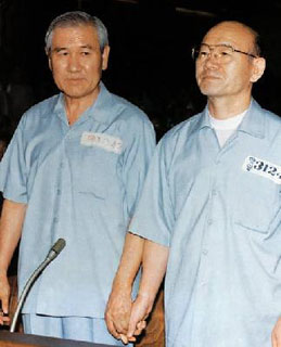 �@��ɗ��S�l���Eḑ׋𗼑哝�̌o����